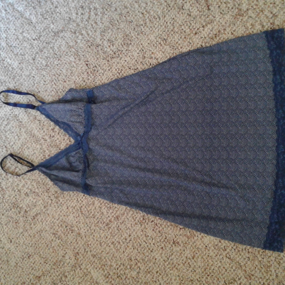 Izod nightgown nwot